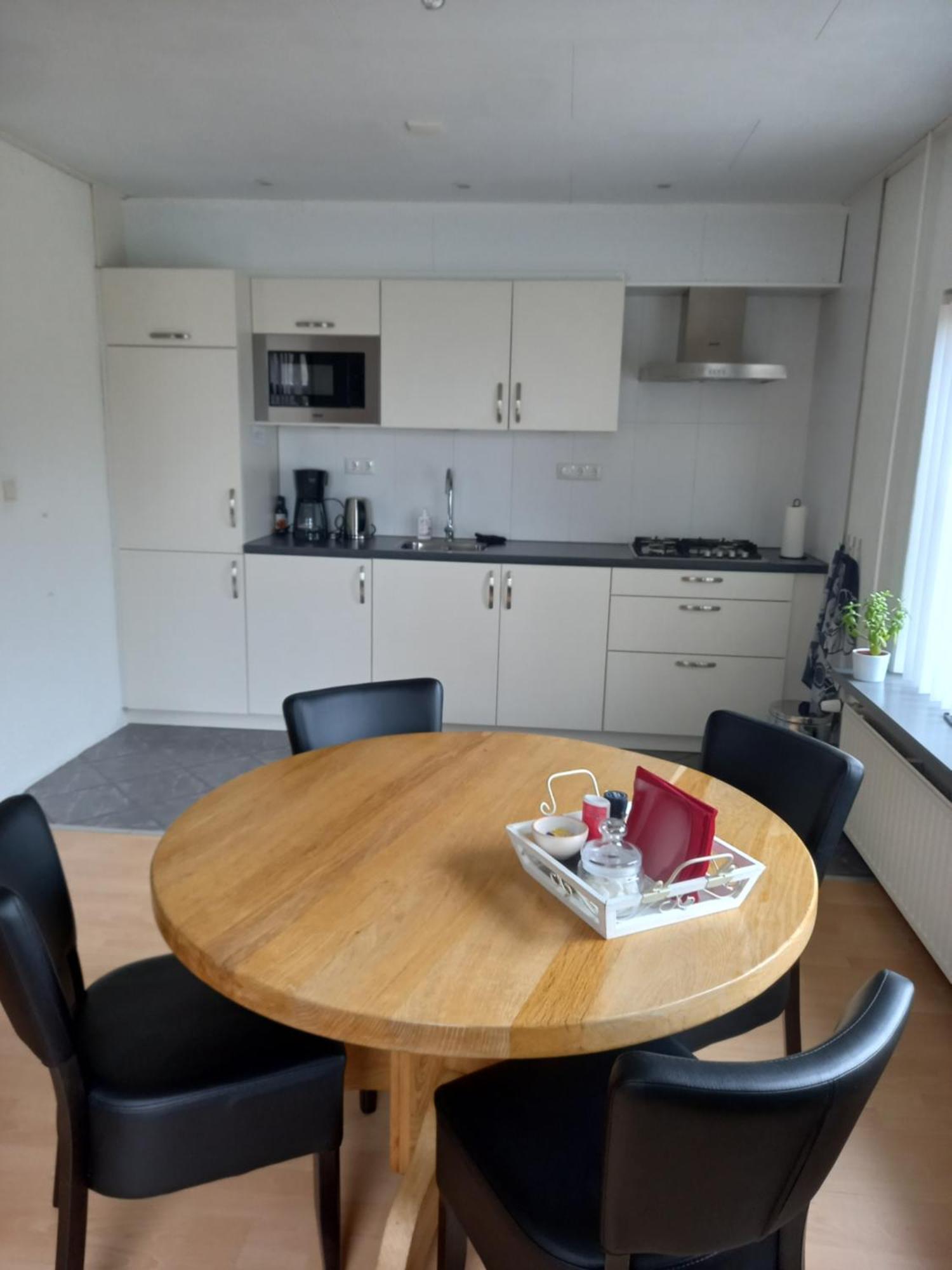 B&B Kleintje Eleveld ภายนอก รูปภาพ