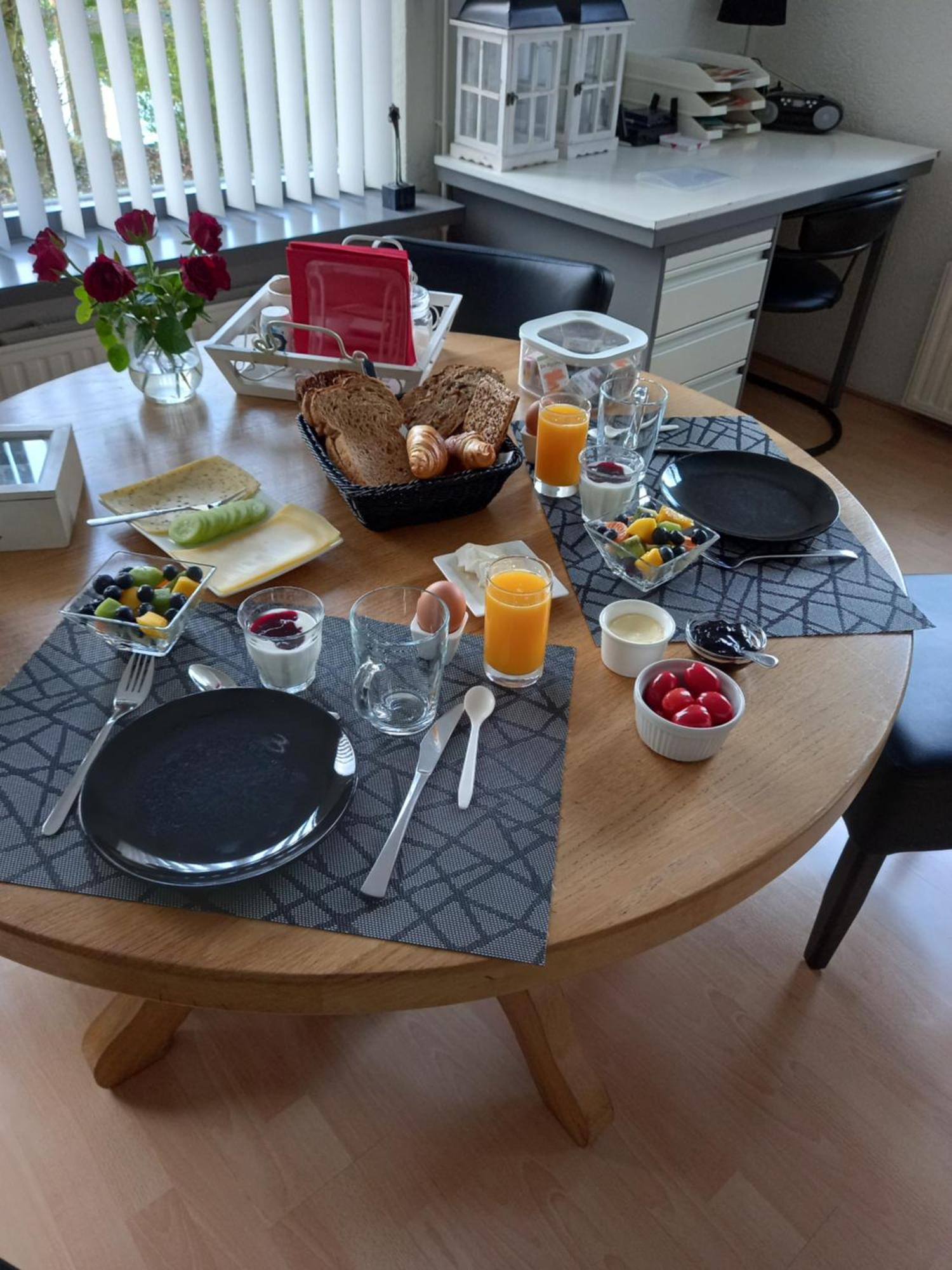 B&B Kleintje Eleveld ภายนอก รูปภาพ